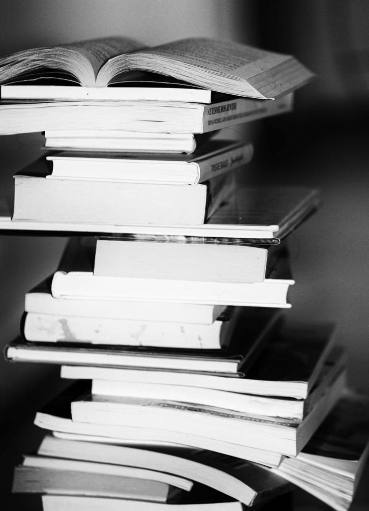Kostenloses Stock Foto zu brille, brillen, buch